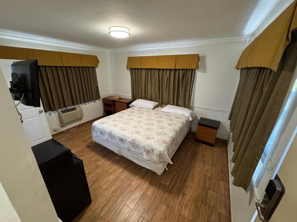 Single Room - Disability Access